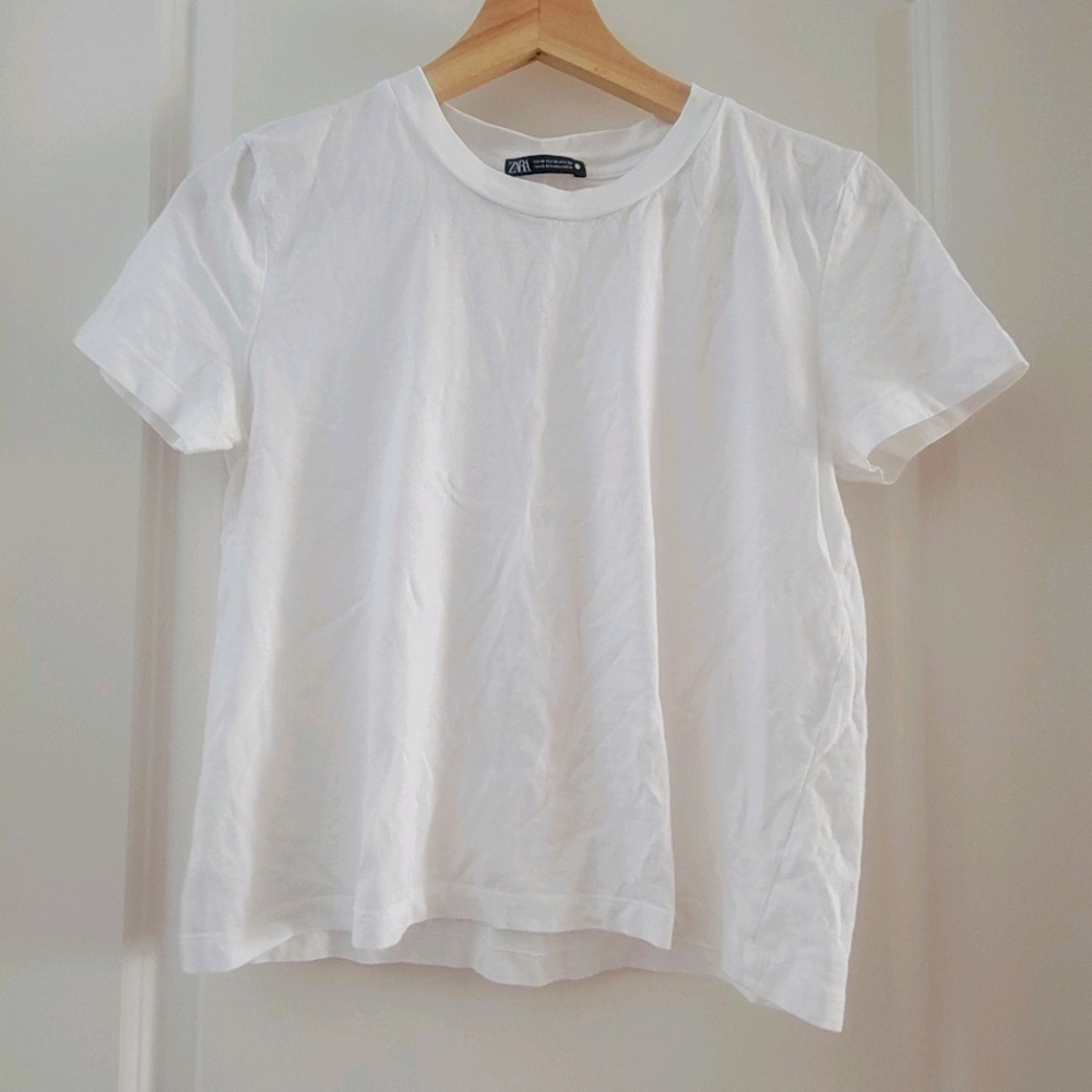 White t shirt